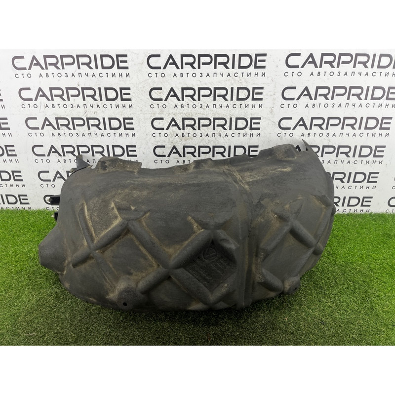 Подкрылок (кузов и элементы) Volkswagen Touareg FL 2015 3.6 7P6810971