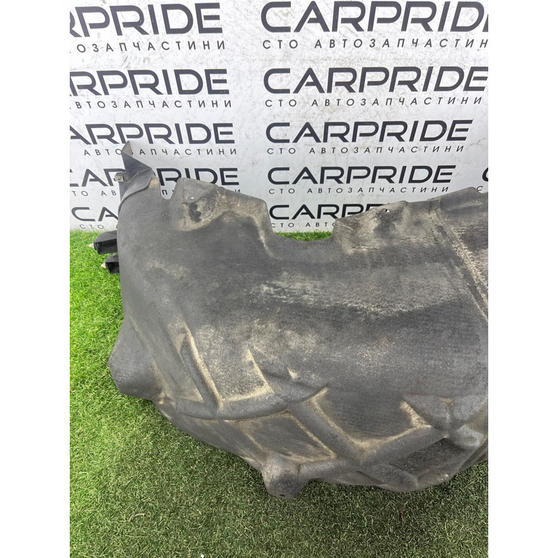 Подкрылок (кузов и элементы) Volkswagen Touareg FL 2015 3.6 7P6810971