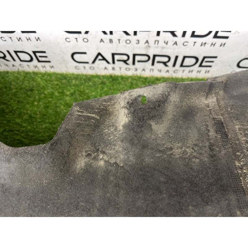 Подкрылок (кузов и элементы) Volkswagen Touareg FL 2015 3.6 7P6810971