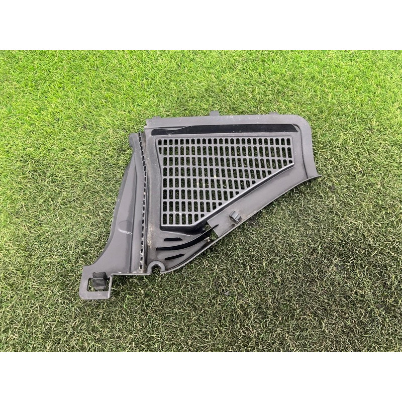 Накладка на жабо (кузов и элементы) BMW X3 F25 2012 3.0 64319184005