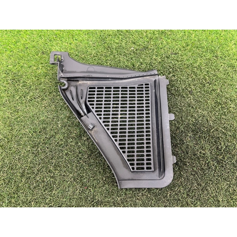 Накладка на жабо (кузов и элементы) BMW X3 F25 2012 3.0 64319184005