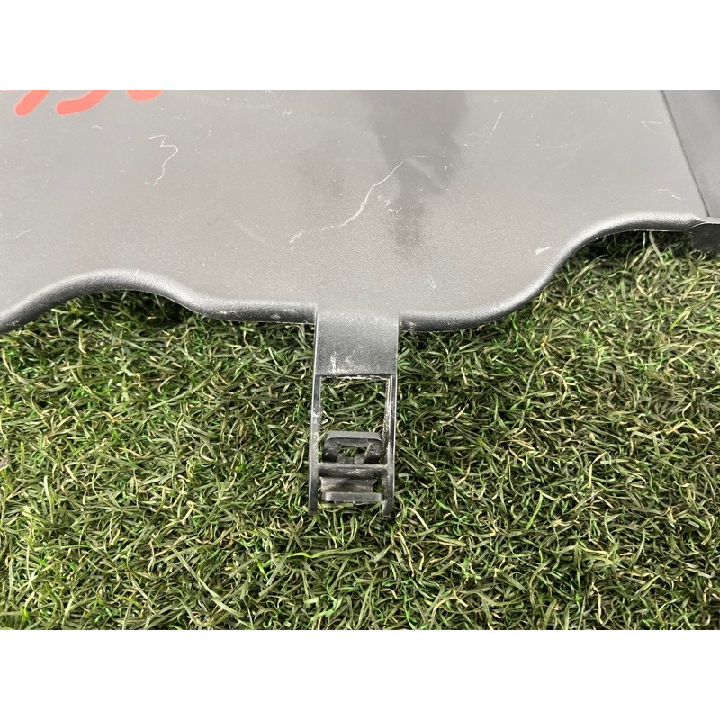 Накладка на жабо (кузов и элементы) BMW 2-series F22 2015 2.0 51717405636