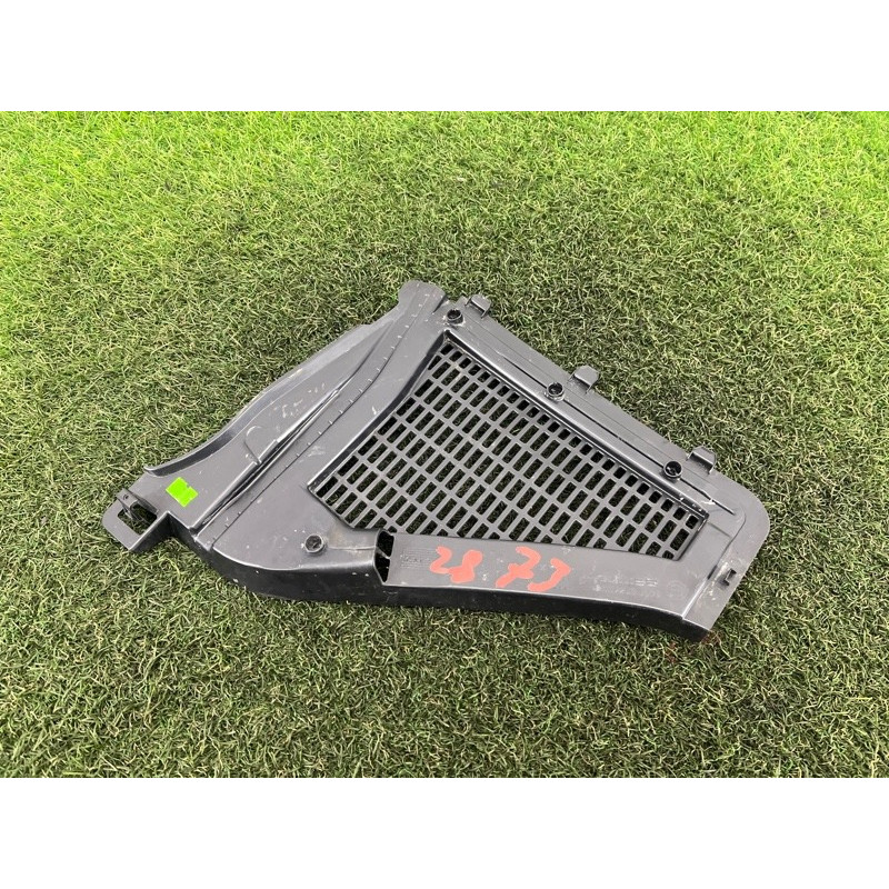 Накладка на жабо (кузов и элементы) BMW X3 F25 2012 3.0 64319184004