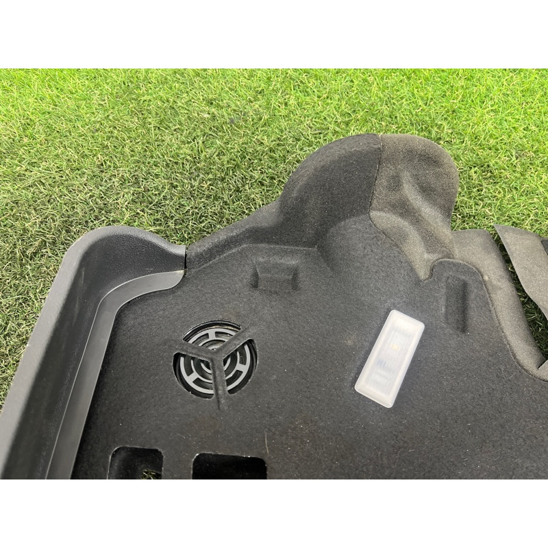 Накладка торпедо нижня (салон) BMW 5-series G30 2017 2.0 B46B20 51459299468