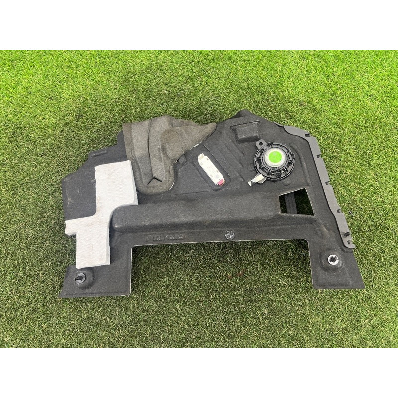 Накладка торпедо нижня (салон) BMW 5-series G30 2017 2.0 B46B20 51459299468