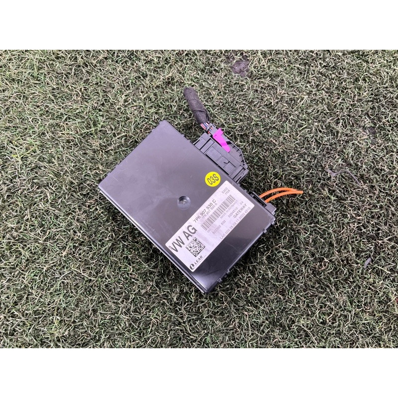 Блок Gateway (электрика / блоки управления) Volkswagen Touareg II NF 2013 3.0 7P6907530C