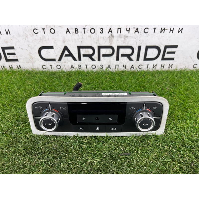 Блок управления климат-контролем (электрика / блок управления) Volkswagen Touareg II NF 2013 3.0 7P6907040BA