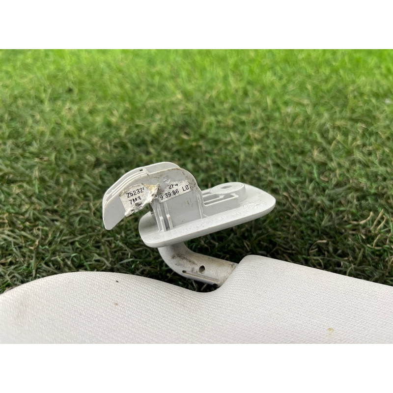 Козырек солнцезащитный (салон) Volkswagen Amarok 2H 2012 2.0 7M3857552Q2F4