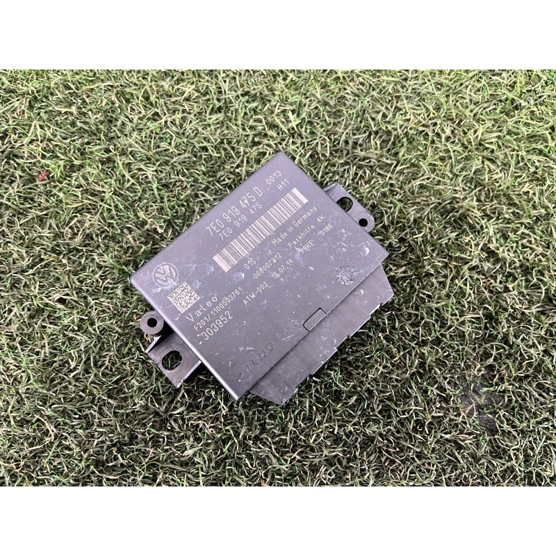 Блок управления парктрониками (электрика / блок управления) Volkswagen Amarok 2H 2012 2.0 7E0919475D