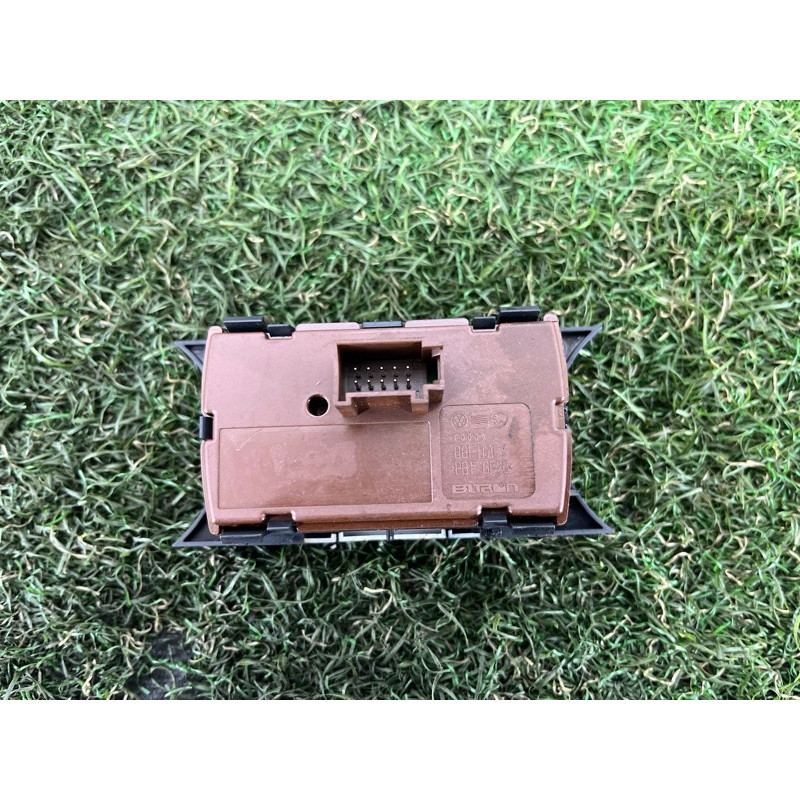 Кнопка ESP (электрика / кнопки) Volkswagen Touareg II NF 2013 3.0 7P6927127F