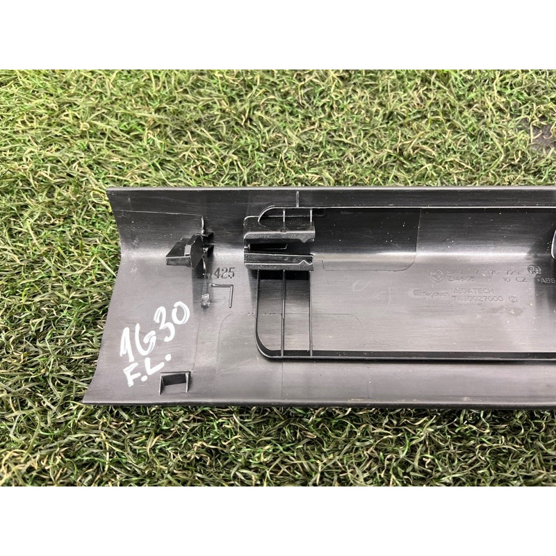 Накладка на поріг (кузов і елементи) BMW 5-series G30 2017 2.0 B46B20 51477419304