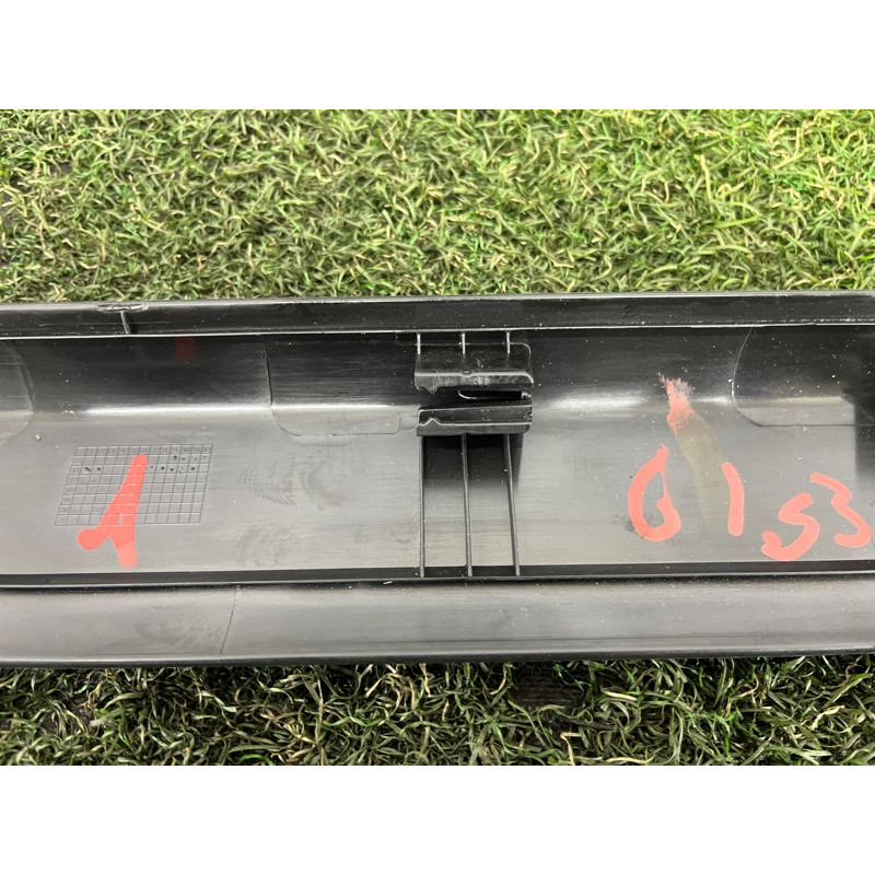 Накладка на поріг (кузов і елементи) BMW 5-series G30 2017 2.0 B46B20 51477419304