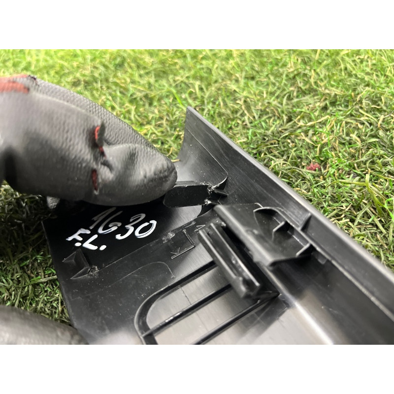 Накладка на поріг (кузов і елементи) BMW 5-series G30 2017 2.0 B46B20 51477419304