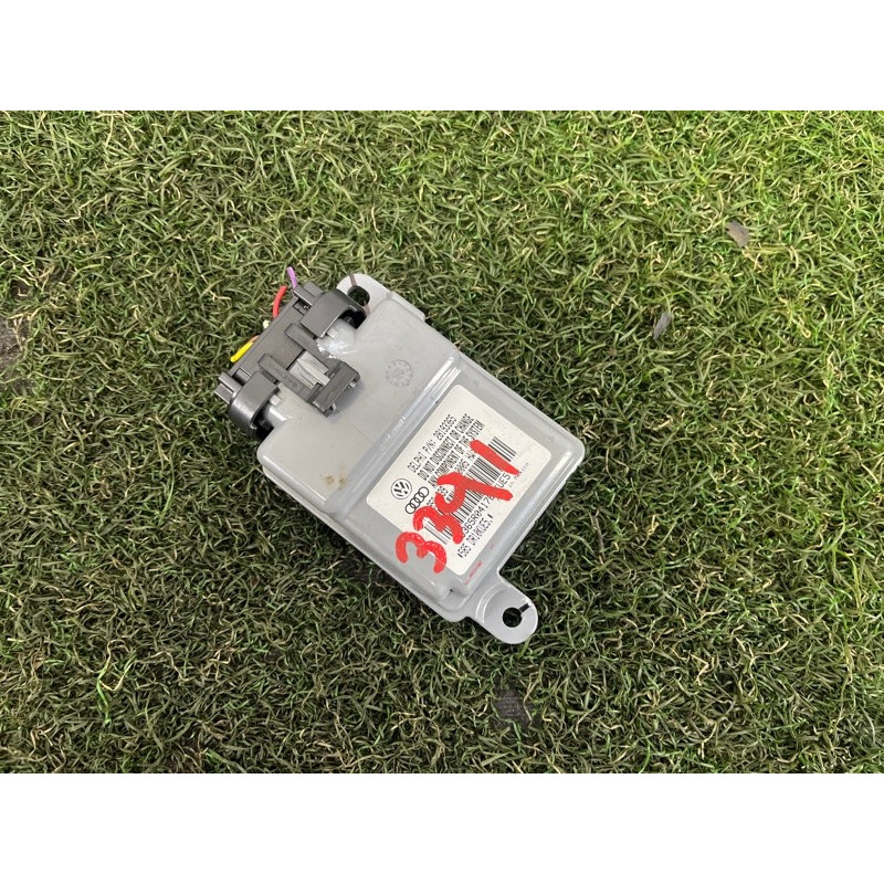 Датчик присутствия пассажира (электрика / датчики) Volkswagen Touareg FL 2015 3.6 7P6959339