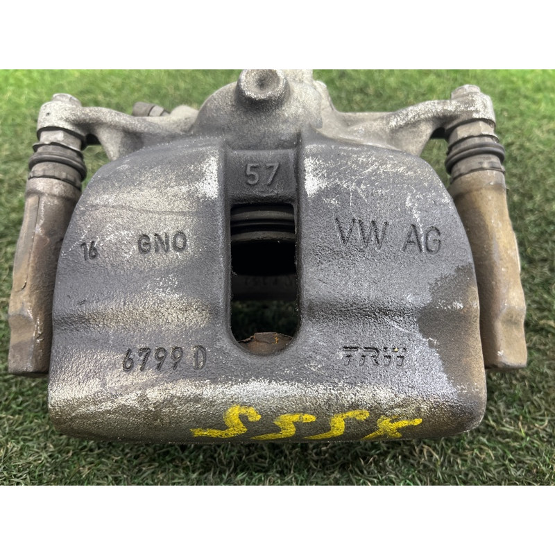 Суппорт тормозной (тормозная система) AUDI A3 8V 2015 1.8 8V0615124A