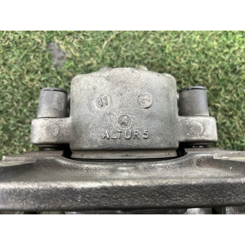 Суппорт тормозной (тормозная система) BMW 5-series F10 2011 3.0 34116791920