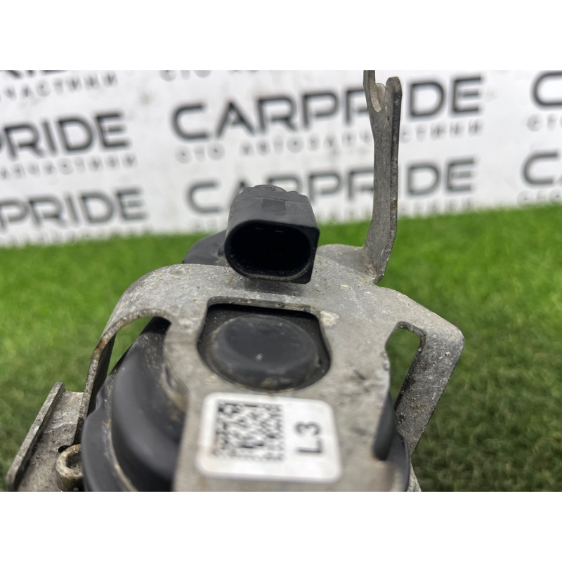 Гальмівний супорт (гальмівна система) BMW 5-series G30 2017 2.0 B46B20 34216870575