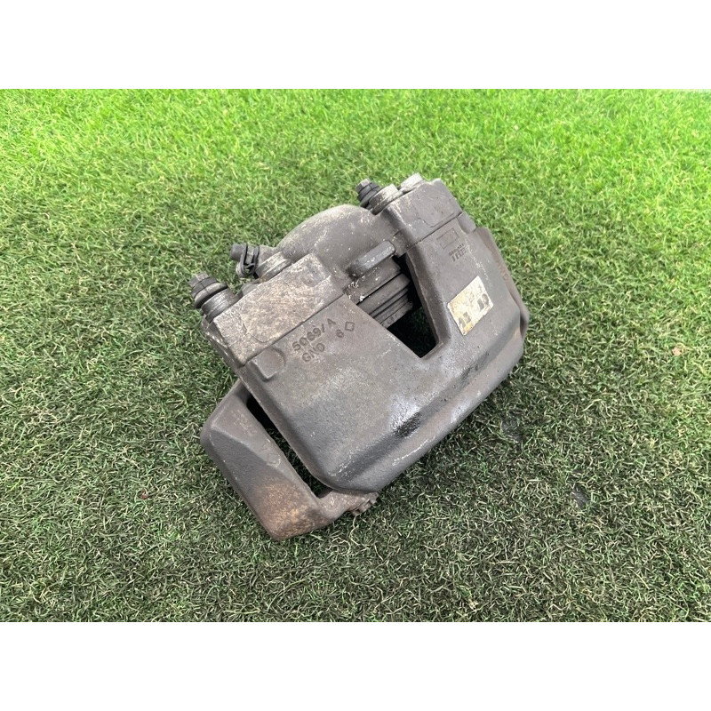 Суппорт тормозной (тормозная система) AUDI Q5 8R 2012 3.2 CALB 8K0615123J