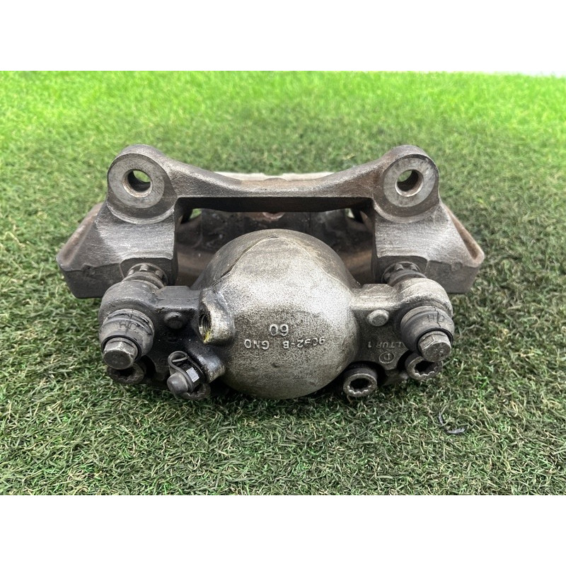 Суппорт тормозной (тормозная система) AUDI Q5 8R 2012 3.2 CALB 8K0615123J