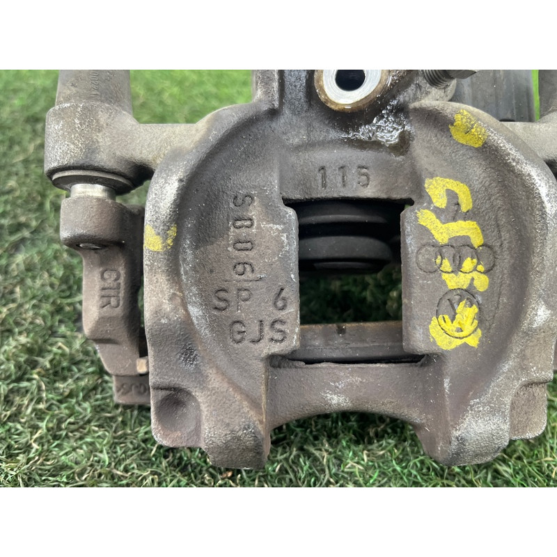 Суппорт тормозной (тормозная система) AUDI A3 8V 2015 1.8 8V0615423