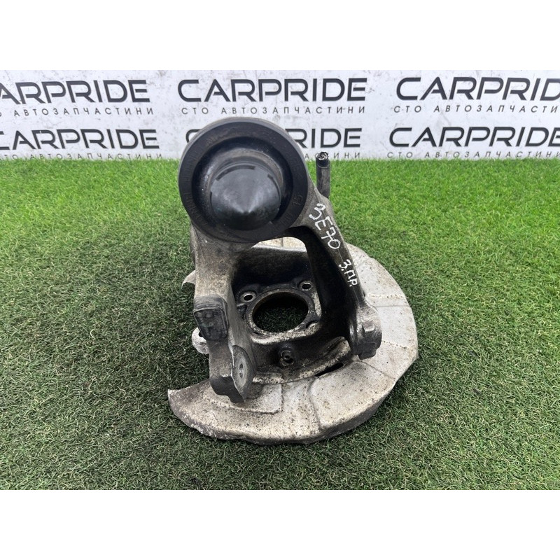 Цапфа подвески (подвеска) BMW X5 E70 2008 3.0 N52N 33326879102