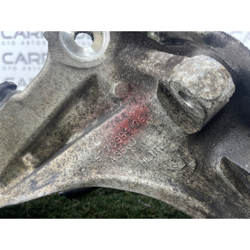 Цапфа подвески (подвеска) BMW X5 E70 2008 3.0 N52N 33326879102