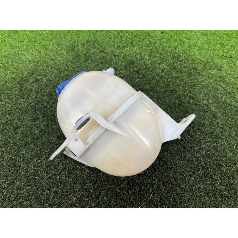 Бачок расширительный (система охлаждения) Volkswagen Amarok 2H 2012 2.0 2H0121407D