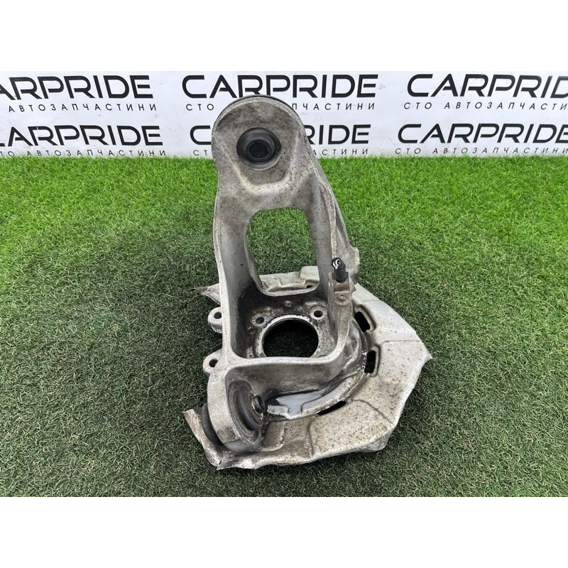 Цапфа подвески (подвеска) BMW X5 E70 2008 3.0 N52N 33326879101