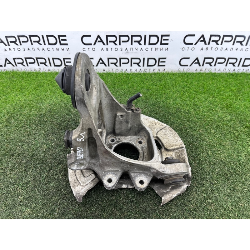 Цапфа подвески (подвеска) BMW X5 E70 2008 3.0 N52N 33326879101