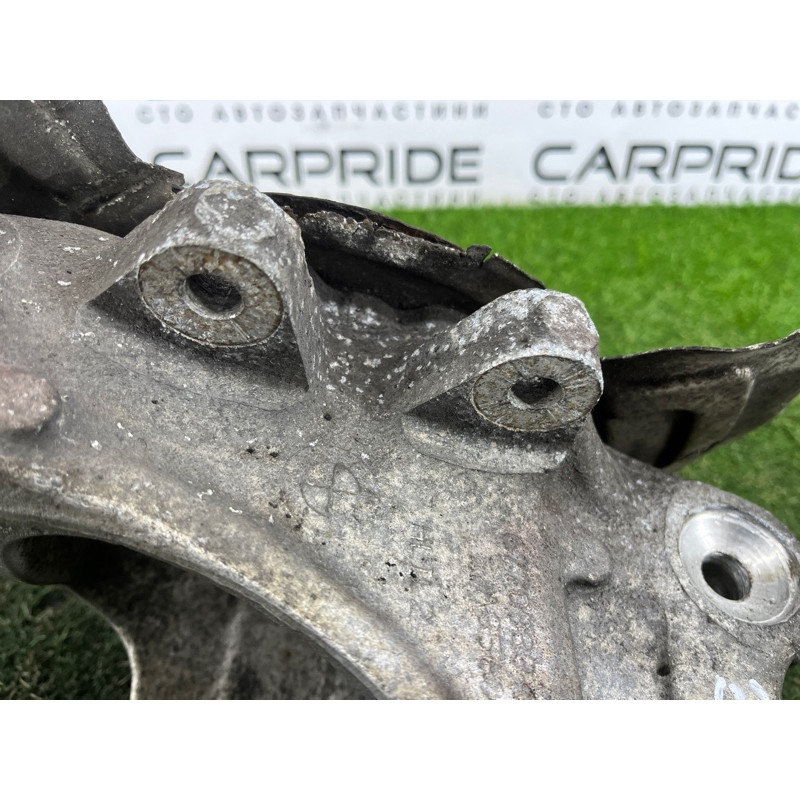 Цапфа подвески (подвеска) BMW X5 E70 2008 3.0 N52N 33326879101