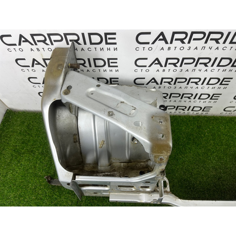 Телевизор (передняя часть кузова) (наружные элементы кузова) Volkswagen Amarok 2H 2012 2.0