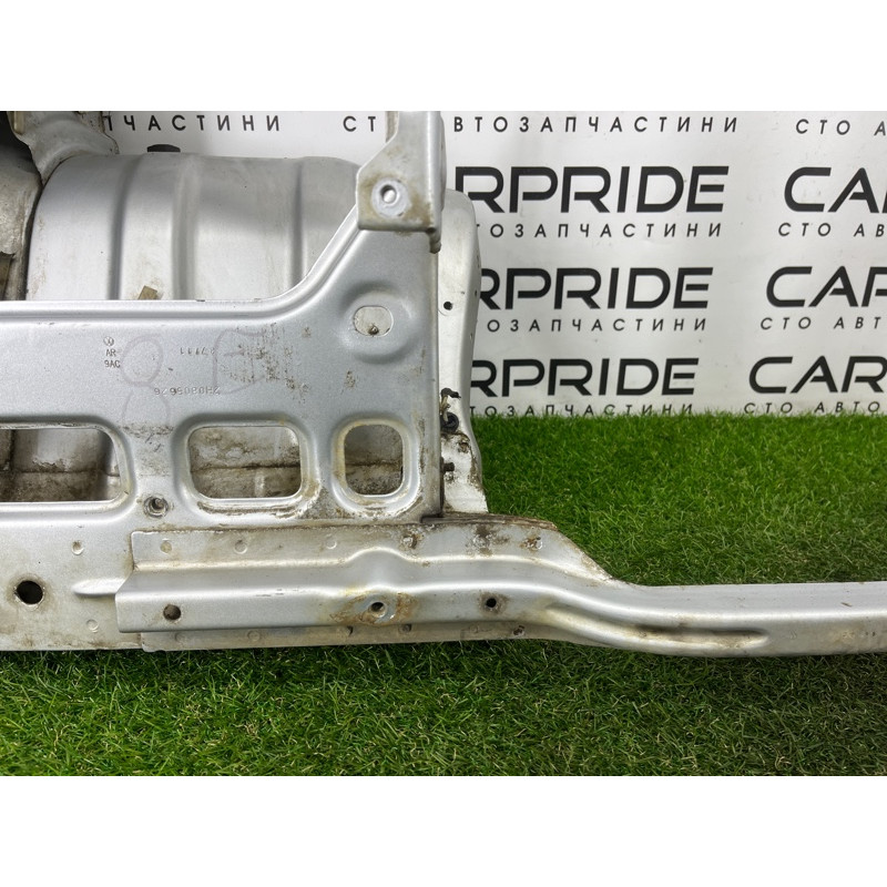 Телевизор (передняя часть кузова) (наружные элементы кузова) Volkswagen Amarok 2H 2012 2.0