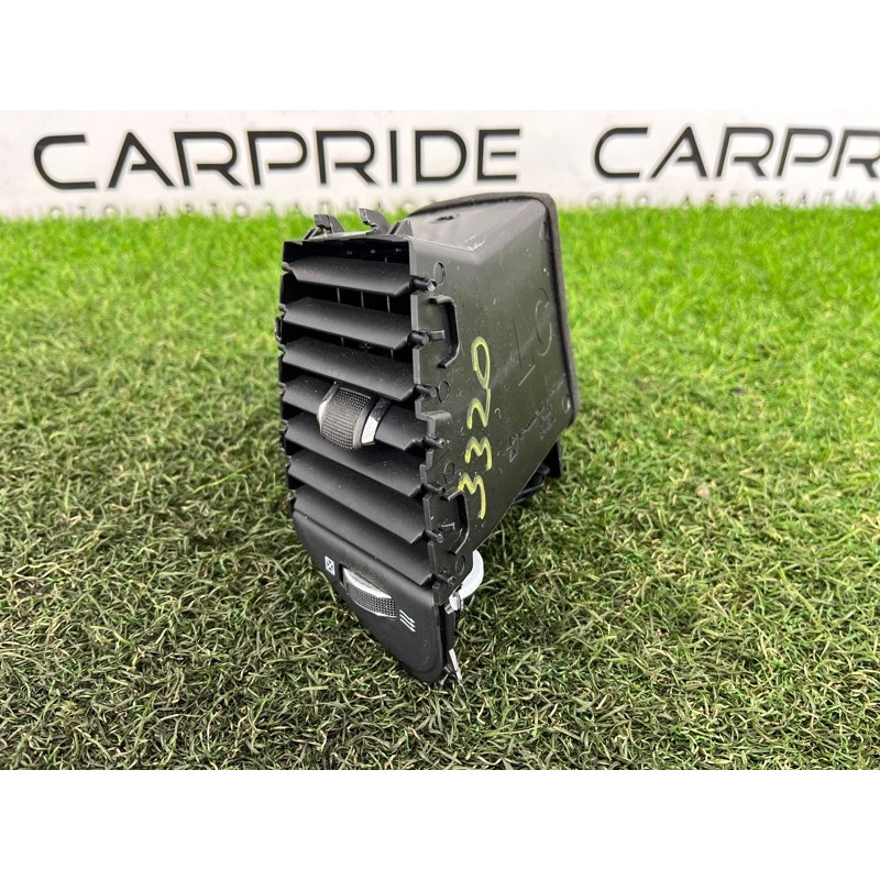 Воздуховод центральный (салон) Jeep Grand Cherokee WK2 2017 3.6 5MT21DX9AA