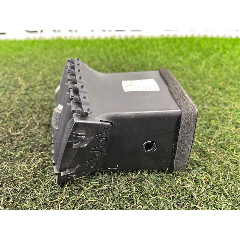 Воздуховод центральный (салон) Jeep Grand Cherokee WK2 2017 3.6 5MT21DX9AA