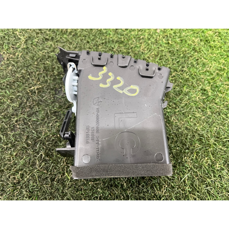 Воздуховод центральный (салон) Jeep Grand Cherokee WK2 2017 3.6 5MT21DX9AA