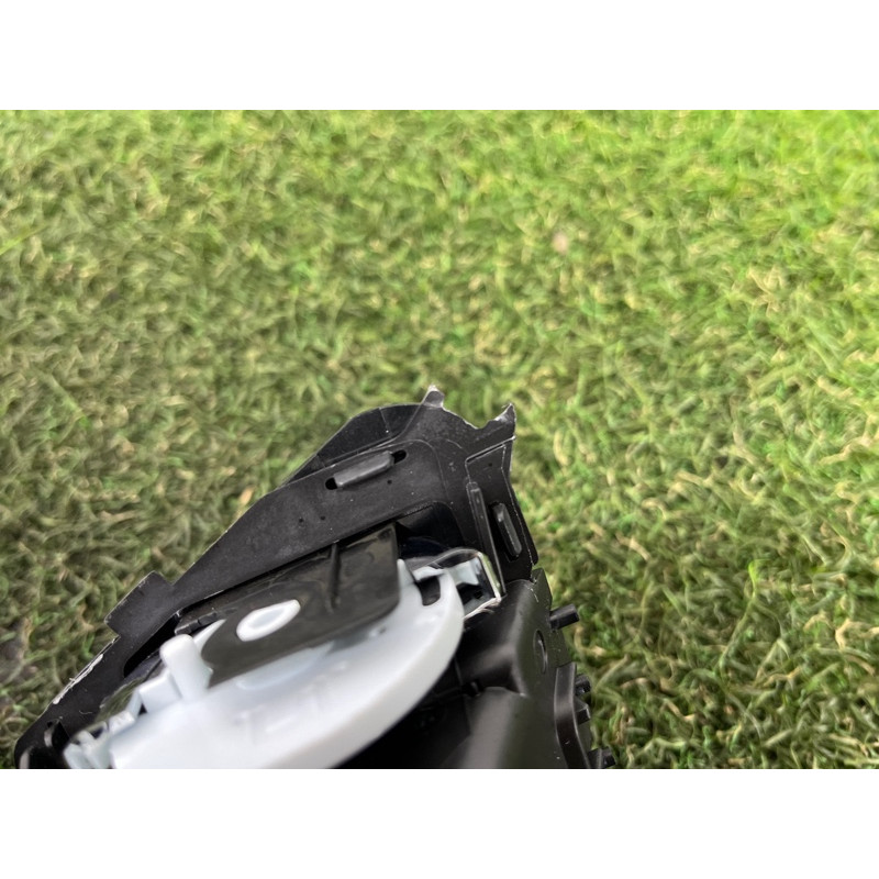 Воздуховод центральный (салон) Jeep Grand Cherokee WK2 2017 3.6 5MT21DX9AA