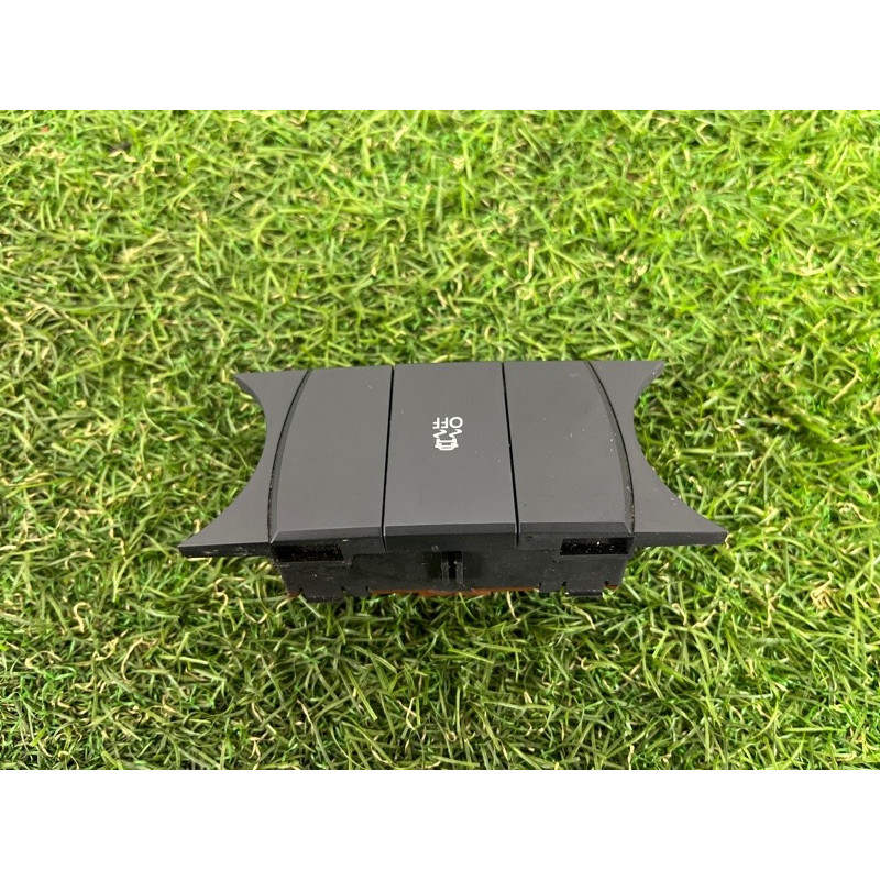 Кнопка ESP (электрика / кнопки) Volkswagen Touareg NF 2012 3.6 7P6927127