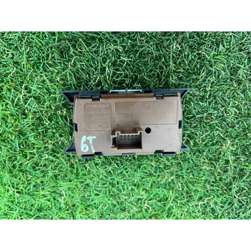 Кнопка ESP (электрика / кнопки) Volkswagen Touareg NF 2012 3.6 7P6927127