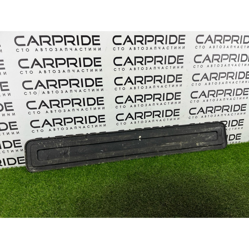 Накладка крышки багажника (кузов и элементы) Volkswagen Amarok 2H 2012 2.0 2H5829763