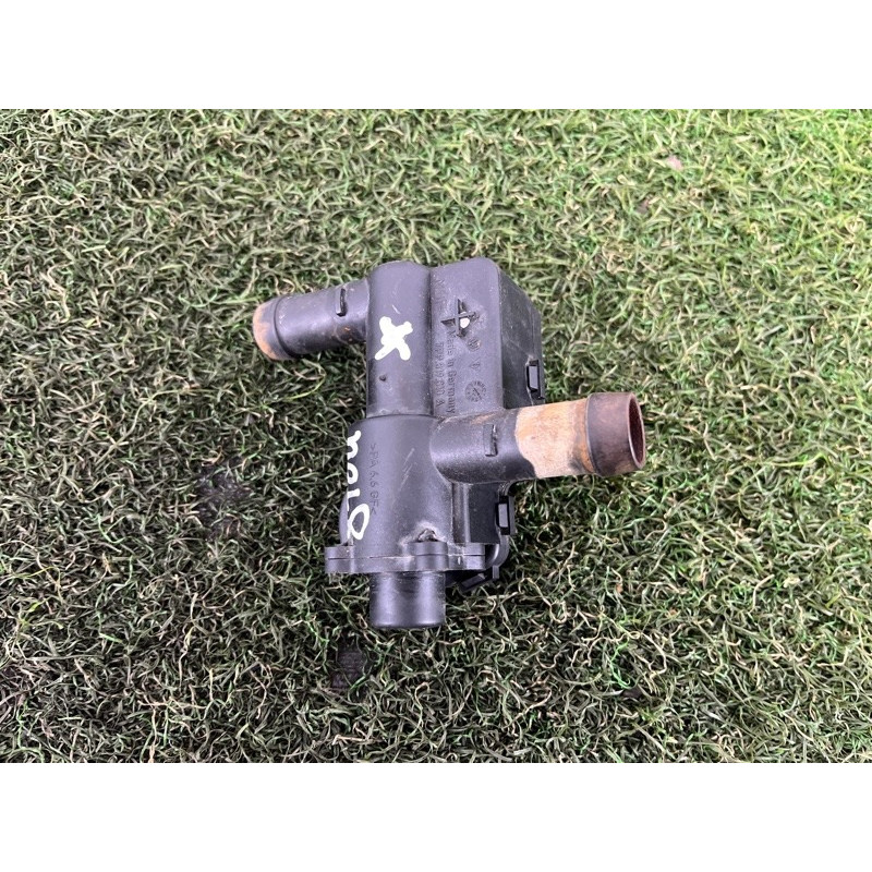 Клапан печки (отопление и кондиционирование) Volkswagen Touareg II NF 2013 3.0 7PP819810A