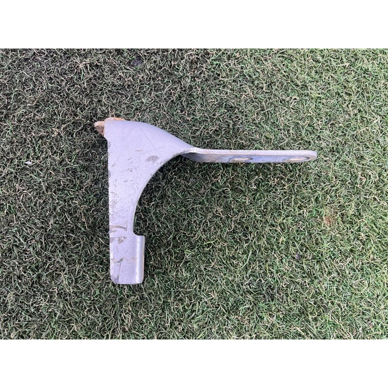 Петля багажника (кузов и элементы) Volkswagen Amarok 2H 2012 2.0 2H5829642C