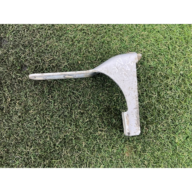 Петля багажника (кузов и элементы) Volkswagen Amarok 2H 2012 2.0 2H5829641C