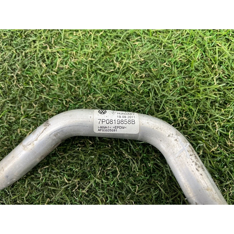 Трубка системы охлаждения (система охлаждения) Volkswagen Touareg II NF 2013 3.0 7P0819858B