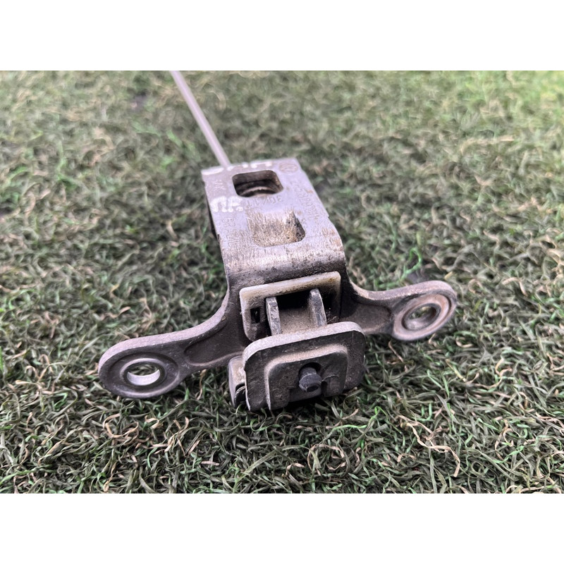 Замок багажника (кузов и элементы) Volkswagen Amarok 2H 2012 2.0 2H5829211D