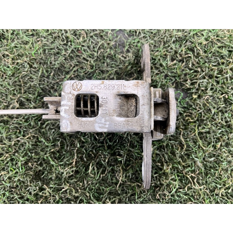Замок багажника (кузов и элементы) Volkswagen Amarok 2H 2012 2.0 2H5829211D
