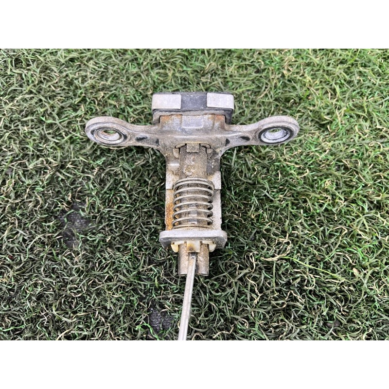 Замок багажника (кузов и элементы) Volkswagen Amarok 2H 2012 2.0 2H5829211D