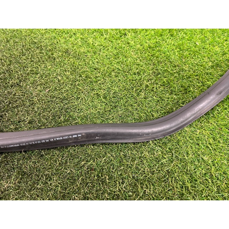 Ущільнювач капота (кузов і елементи) PORSCHE CAYENNE 958 2013 3.6 95851161200