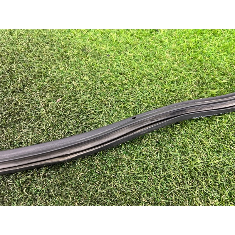 Ущільнювач капота (кузов і елементи) PORSCHE CAYENNE 958 2013 3.6 95851161200