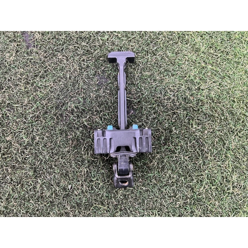 Ограничитель двери (кузов и элементы) Volkswagen Amarok 2H 2012 2.0 tdi 2H7839249