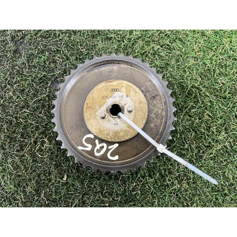 Звезда цепи ГРМ (двигатель и элементы) AUDI Q5 8R 2012 3.2 CALB 06E109077E